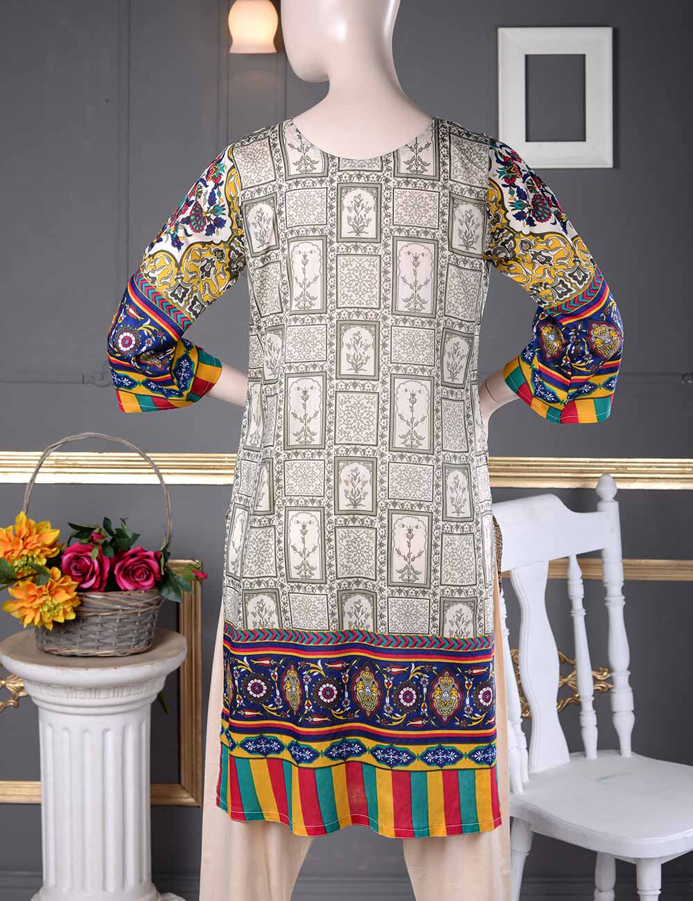Un-stitched Embroidered Lawn (AQ-1B) Sunshine Era