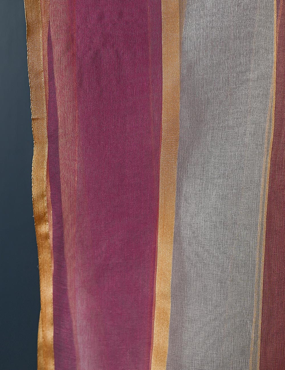 D-003 - Zari Organza Dupatta