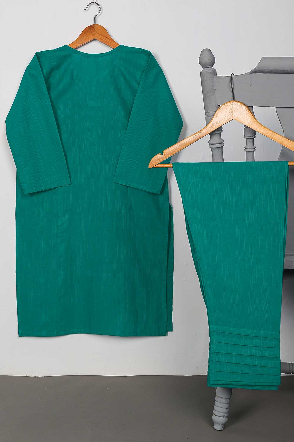 STP-070B-Green - 2PC KHADDAR WINTER STITCHED