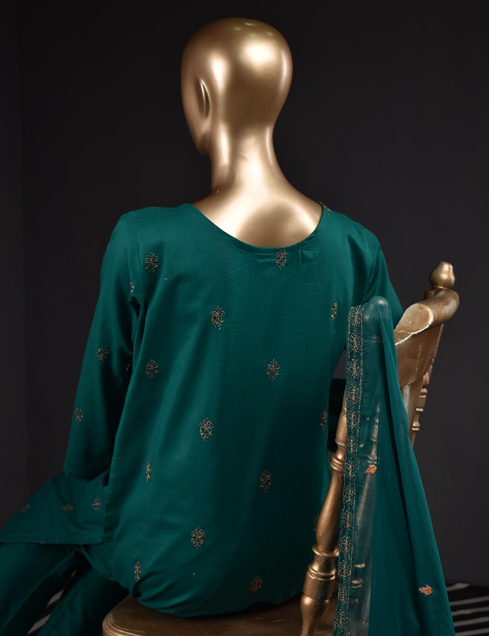 3 Pc Unstitched Embroidered Lawn Dress with Chiffon Embroidered Dupatta - Budapest (ZEB-1B)