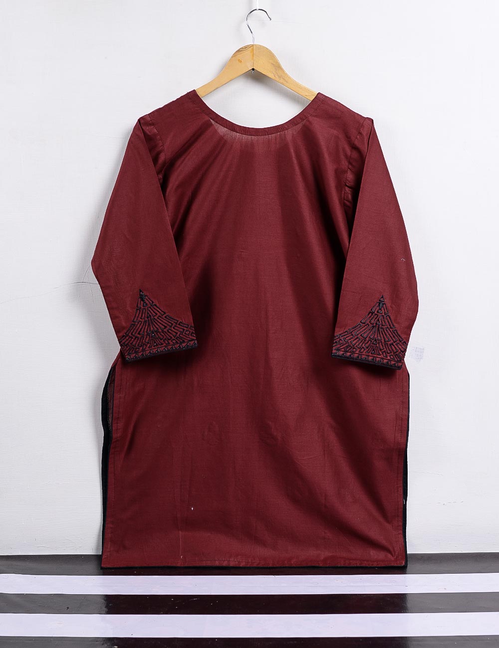 Cambric Embroidered Kurti - Glimps - T20-006-Red