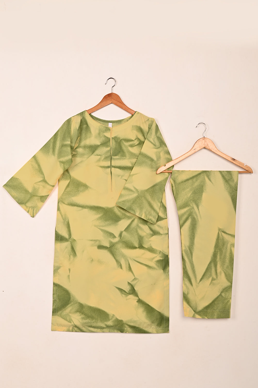 STP-206P-Yellow - 2Women 2Pc Ready to Wear Spray Contoured Malai Fabric Co-Ord Set