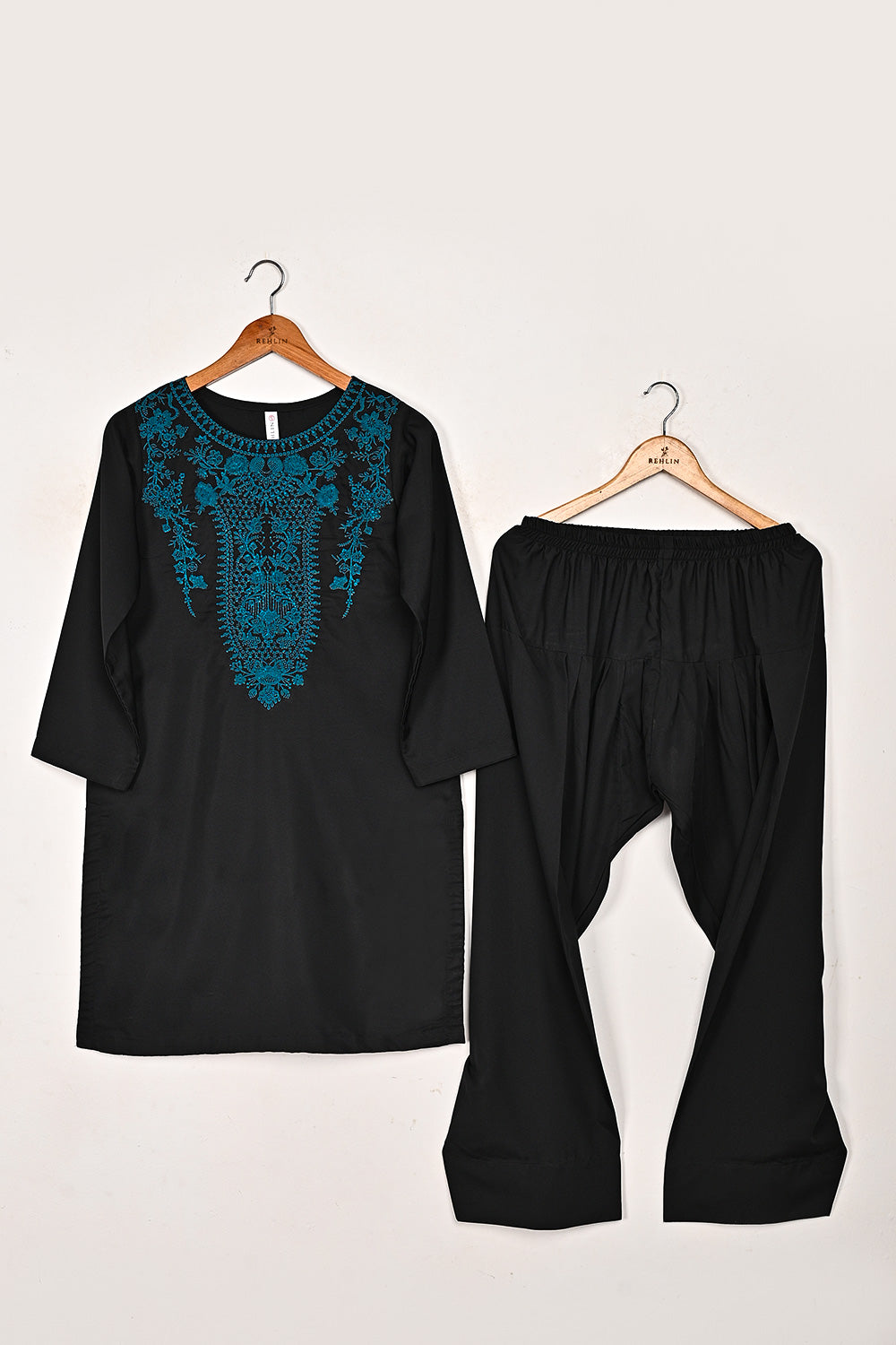 STP-437A | Women’s 2Pc