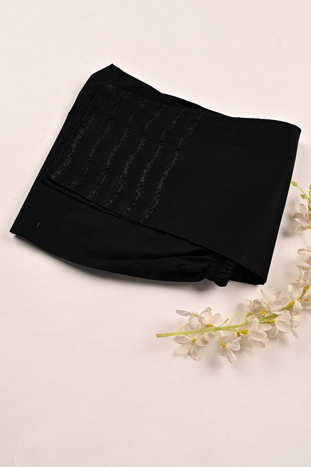 ET-01B-Black - Ready To Wear Embroidered Cambric Trouser