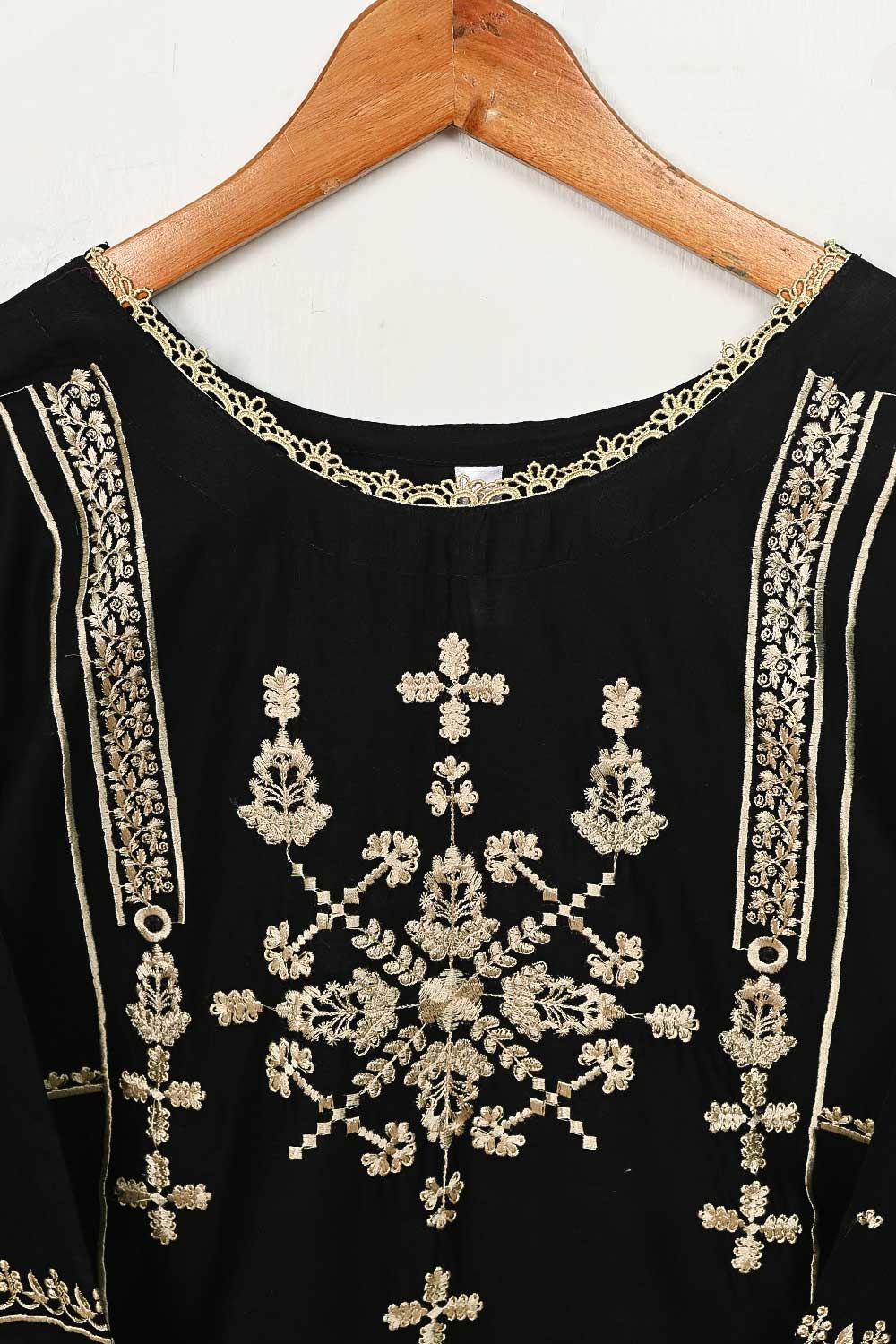 3SP-4C-BLACK - 3PC CAMBRIC EMBROIDERED Dress With Chiffon Embroidered Dupatta