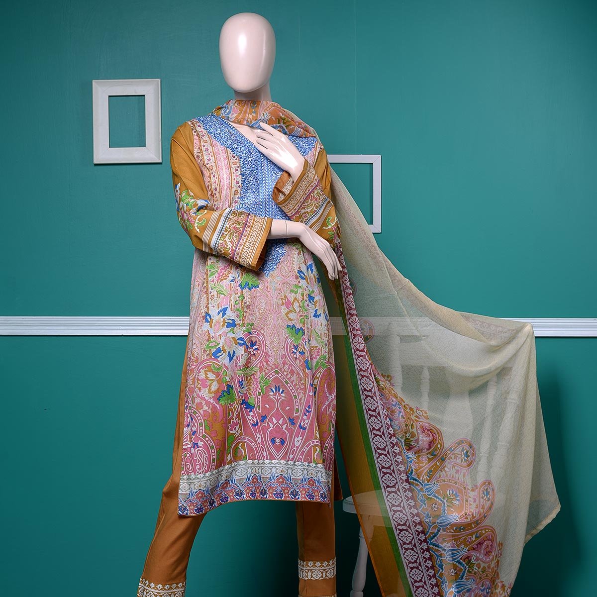 Un-stitched Embroidered Lawn (AY-1A) Floryn