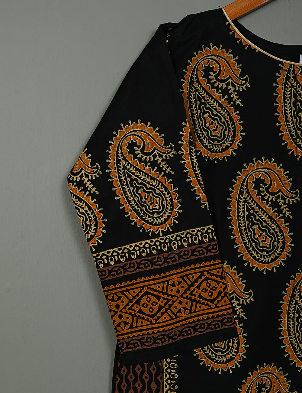 TS-139A-Black - Cotton Block Printed Stitched